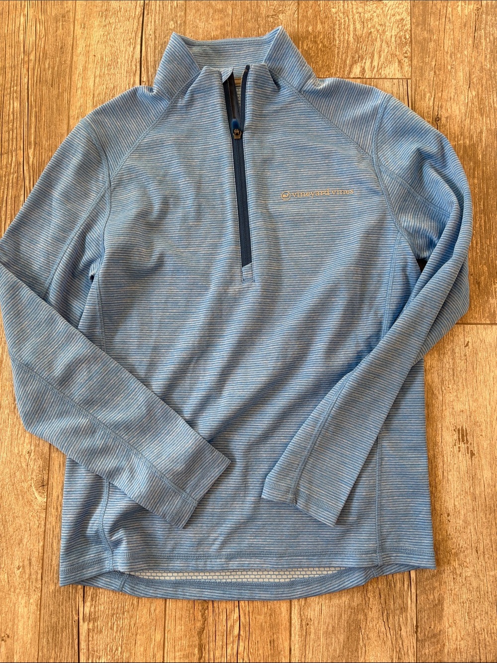 Vineyard Vines men’s XS performance knit quarter zip l/s top blue micro stripe